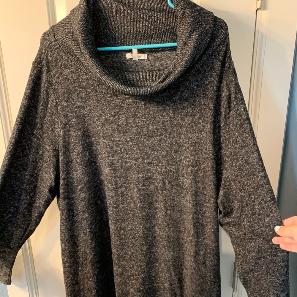 TURTLENECK TUNIC